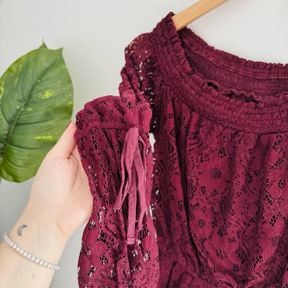 HOLLISTER | Lace Burgundy Romper Size Small - Picture 4 of 6
